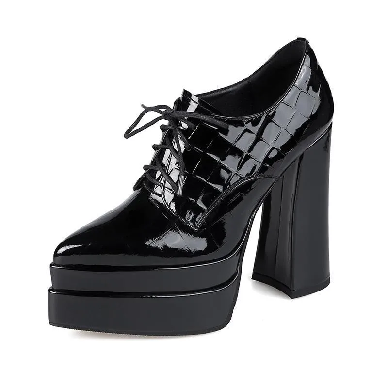 Puntschoen Hoge Hakken Met Ban - Patent Leather Pump recensie en prijs