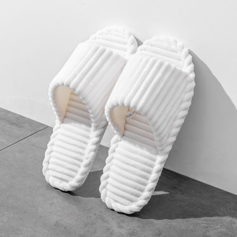 Ademende huispantoffels met op - Women Shoes For Winter recensie en prijs