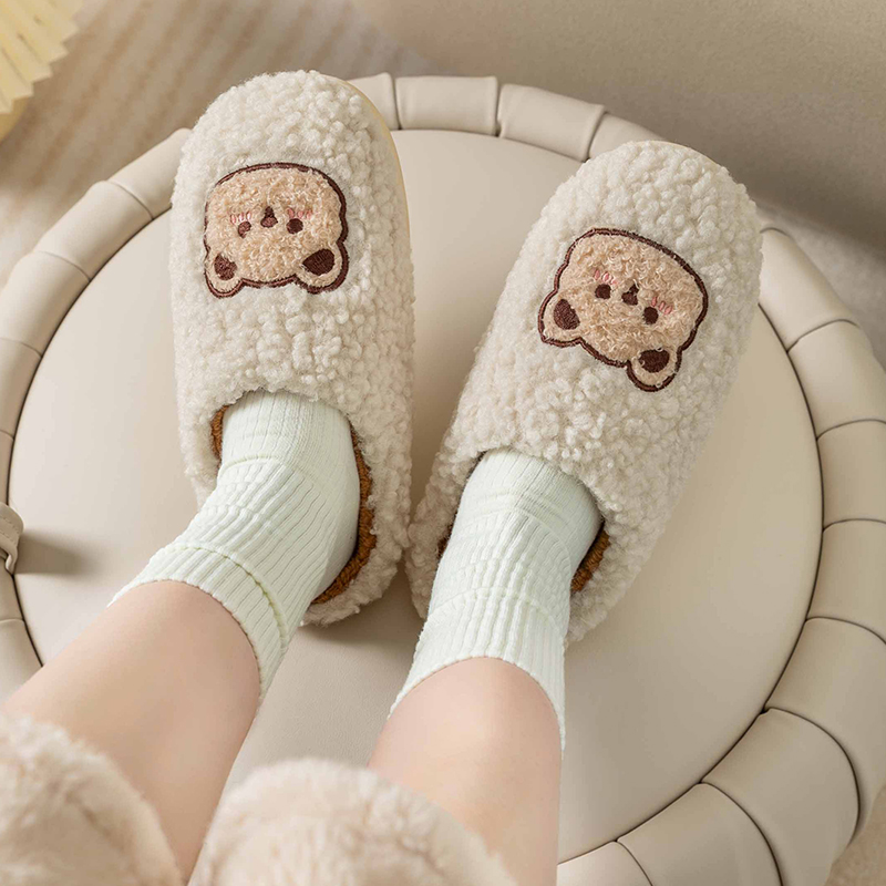 Schattige, pluizige berenpanto - Women Shoes For Winter recensie en prijs