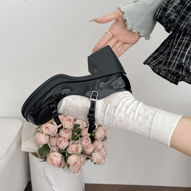 Elegante Strik Hoge Hakken Mar - Patent Leather Pump recensie en prijs