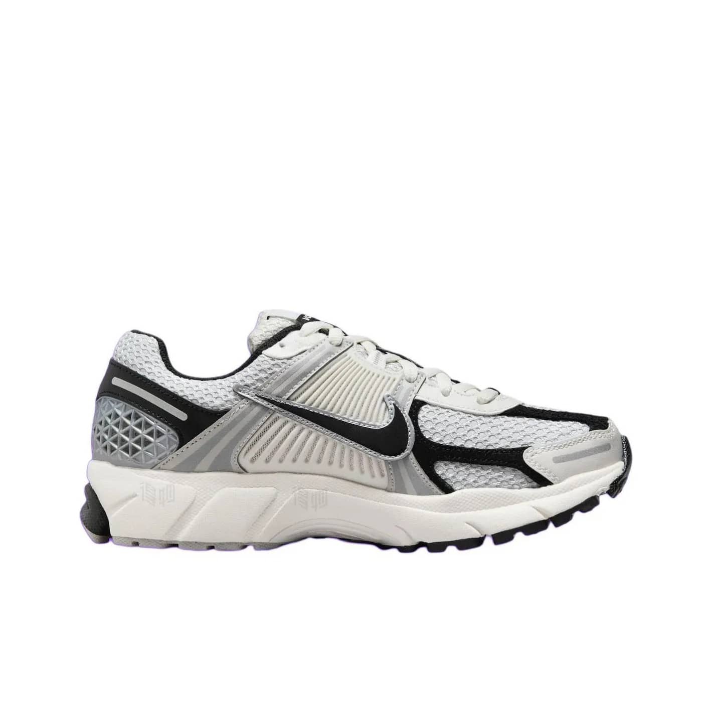 Nike Zoom Vomero 5, ademende h - Women Shoes Zoom recensie en prijs